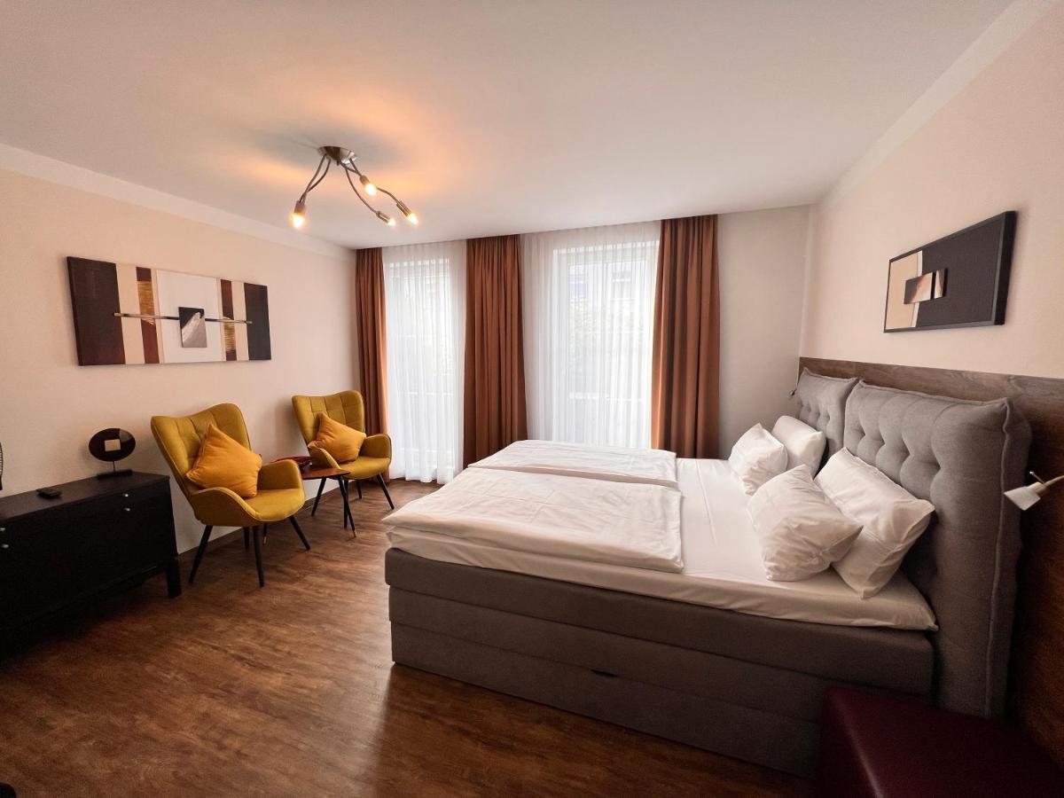 Hotel Primavera Parco Fuerth Exterior photo
